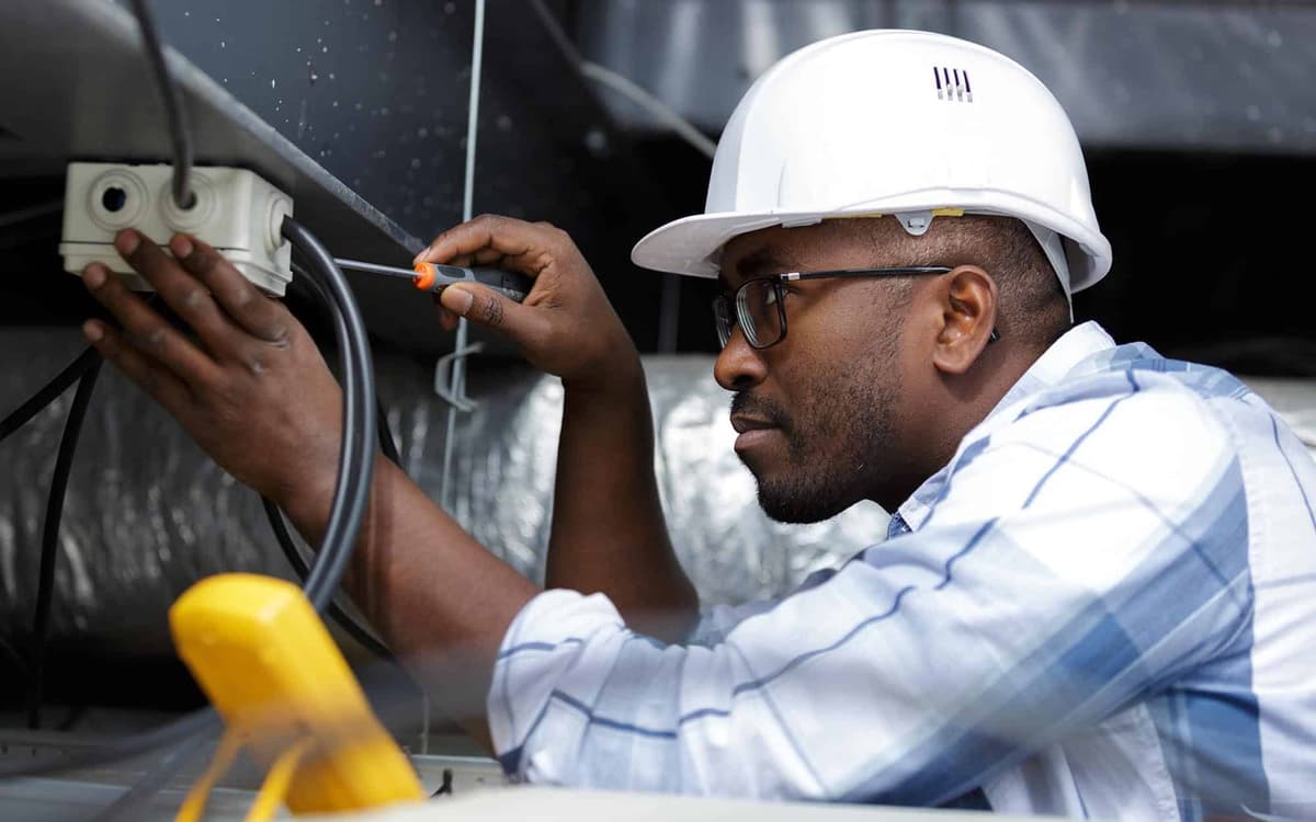 Better local solar service than sunrun in Taft with responsive support team